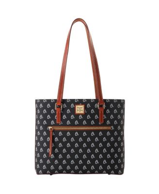Dooney & Bourke