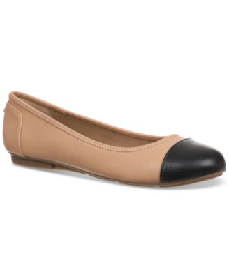 Giani Bernini - Taylee Flats
