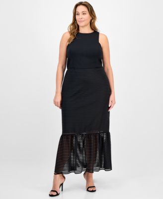 Adrianna - Plus Size Shadow-Striped Dress