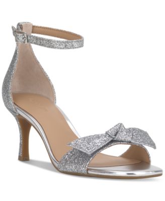 On 34th - Taahlah Bow Sandals