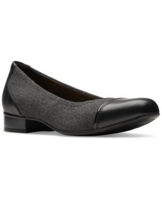 Clarks - Women's Juliet Step Slip-On Cap-Toe Flats