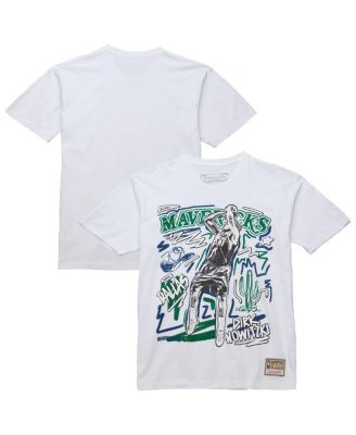 Mitchell & Ness - Men's Dirk Nowitzki White Dallas Mavericks Hardwood Classics Chalked Up T-Shirt