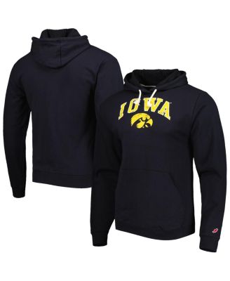 League Collegiate Wear