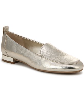 Naturalizer - Women's Jordyn Closed Round Toe Loafers